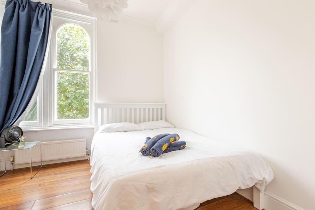 2 Bedroom Flat In St Johns Wood ลอนดอน ภายนอก รูปภาพ