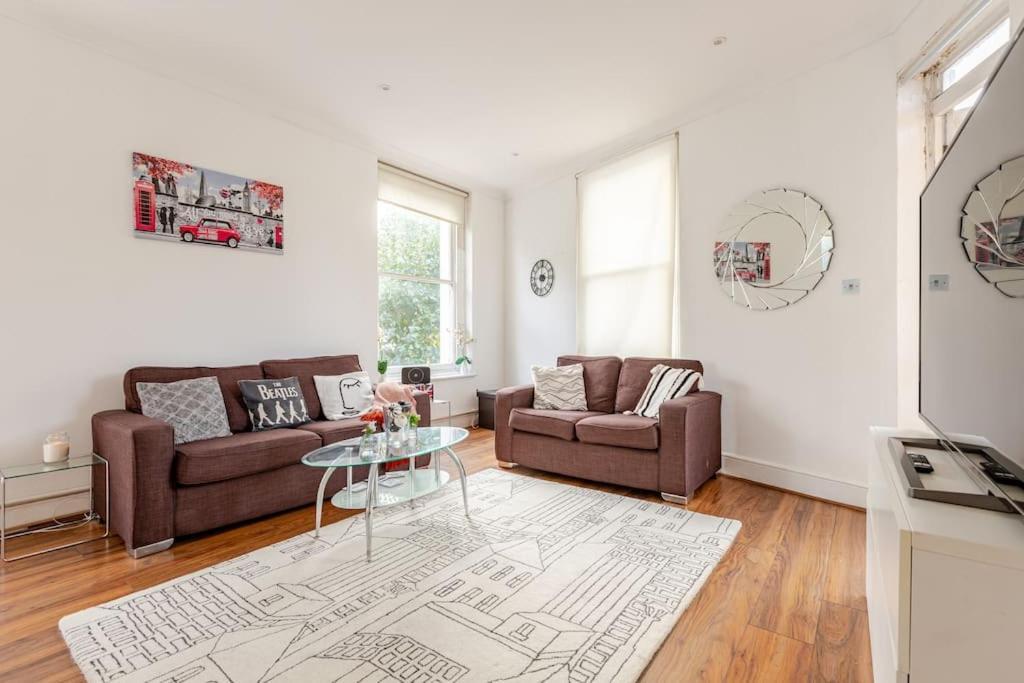 2 Bedroom Flat In St Johns Wood ลอนดอน ภายนอก รูปภาพ