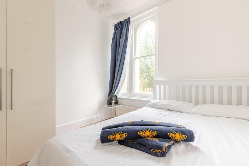2 Bedroom Flat In St Johns Wood ลอนดอน ภายนอก รูปภาพ
