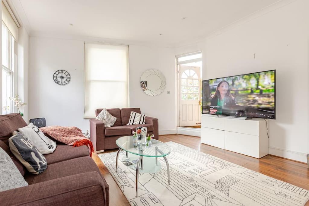 2 Bedroom Flat In St Johns Wood ลอนดอน ภายนอก รูปภาพ
